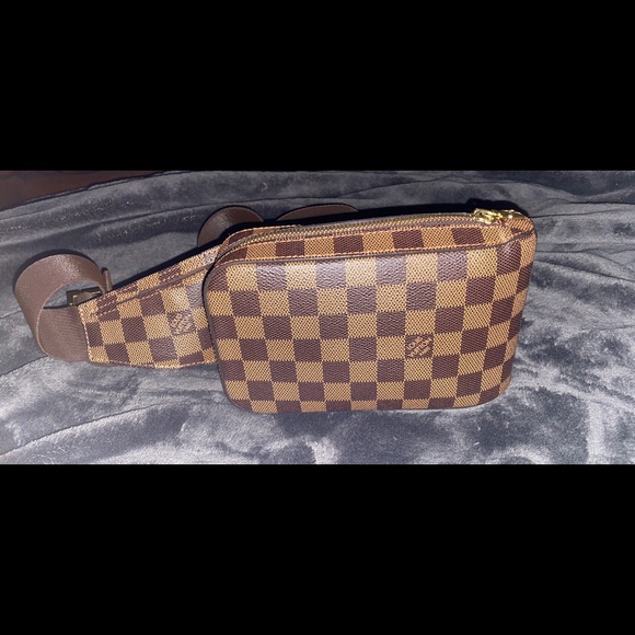 Louis Vuitton Handbags - Louis Vuitton Waist Bag Damier